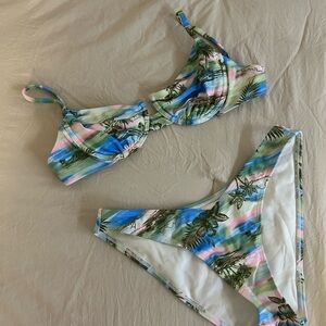 Tropical Beach Bikini Print Set